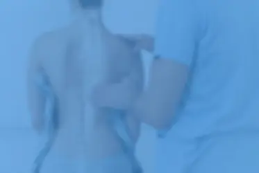 Сколиоз: как распознать и что с ним делать